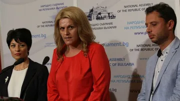 ГЕРБ: Грозна лъжа е, че са спирани пари от европрограми 