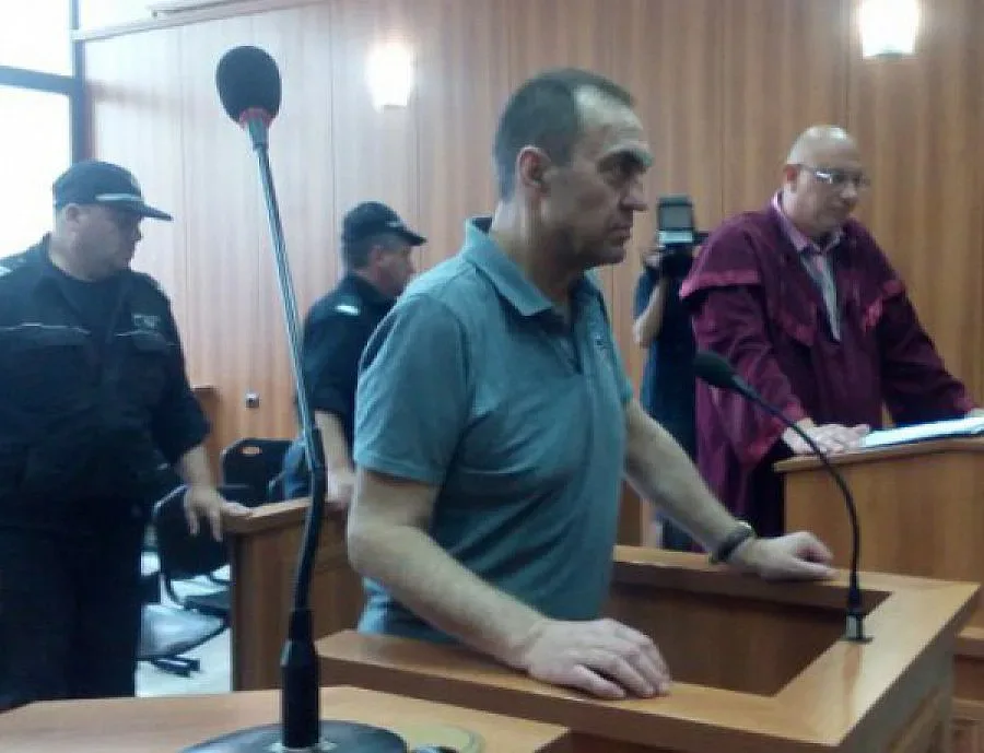 Евстатиев може да получи до 10 г. затвор