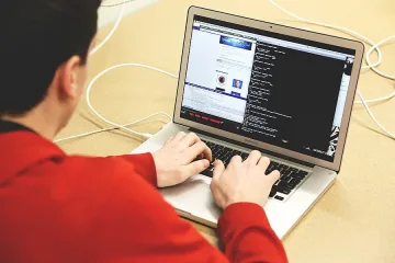 Откраднаха личните данни на 8 милиона японски клиенти