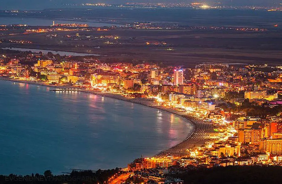 Заведения крият масово обороти в Слънчев бряг