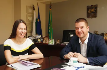 Паунова похвали Ст. Загора за бюджетната дисциплина 