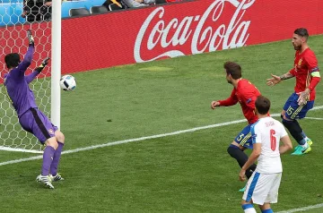 Сексманиак спаси Испания (ОБЗОР)