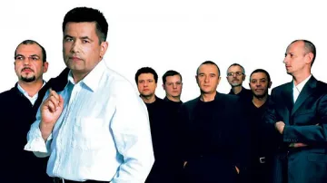 Сливен гледа ЛЮБЭ в Ямбол