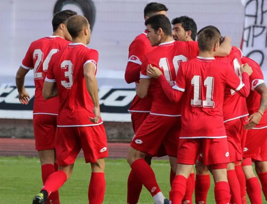 Немски треньор идва на "Армията"