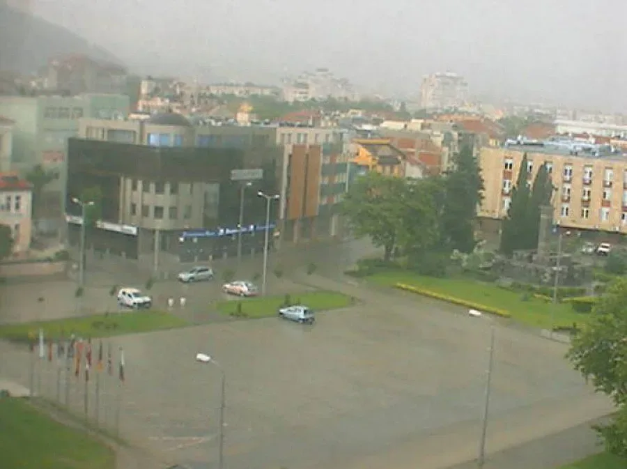 Потоп и гръмотевици в Сливен