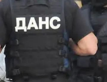 ДАНС с акция на морето