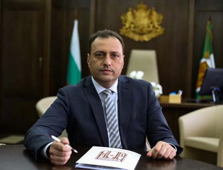 Икономов се срещна с вдовицата на меценат на курорта