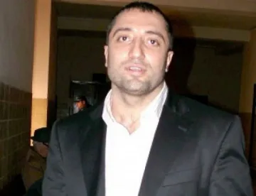 Решаваща операция за Очите