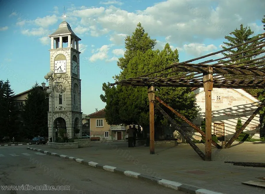 Чупрене със събор "Када кум прасе и ти вречу"