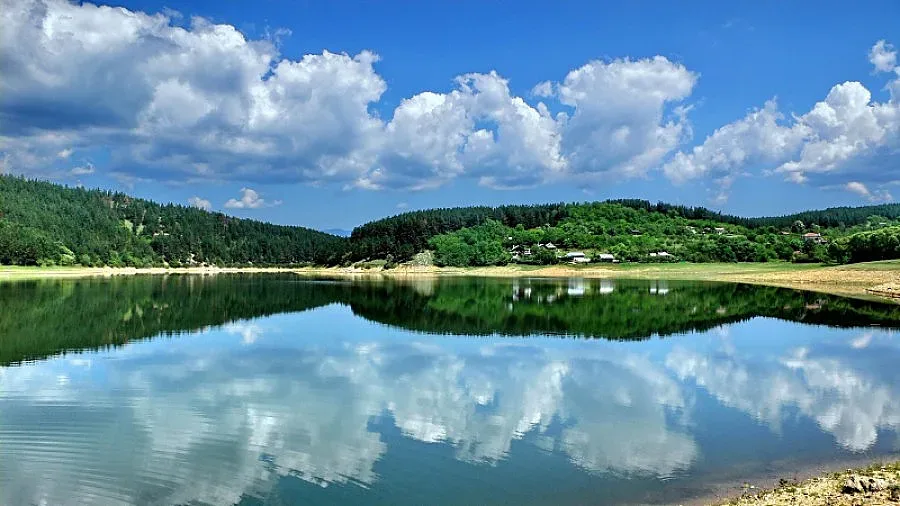 Изпускат превантивно язовир „Копринка“