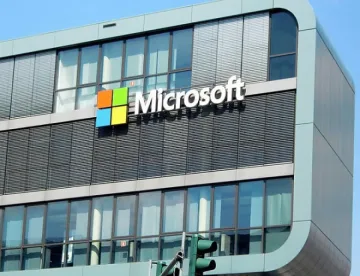 Оланд отрязал Сарко за билети