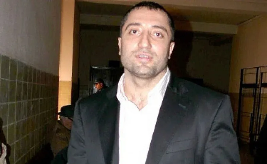 Кой е Митьо Очите - ТУК