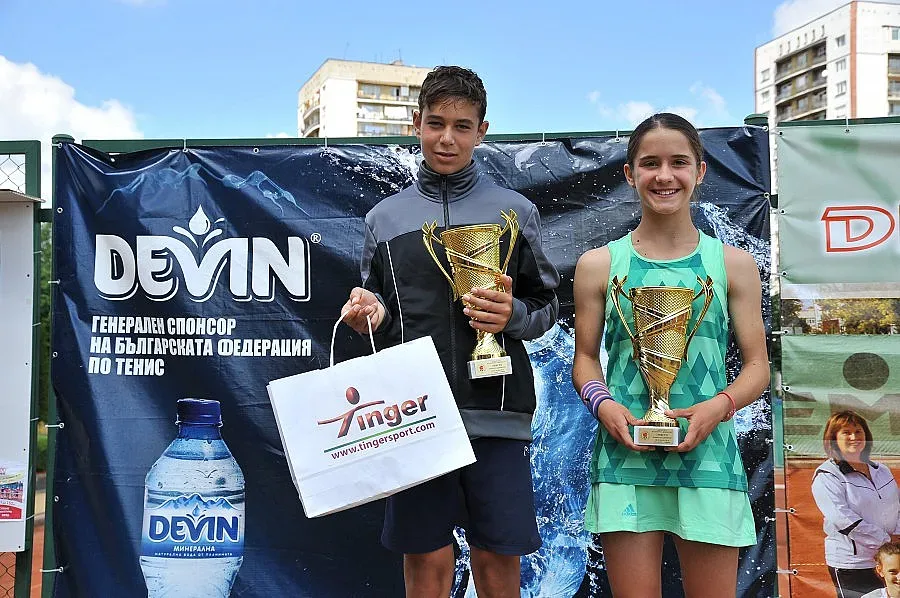 Шампионите от DEVIN CUP: Искаме винаги да бием