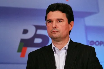 Зеленогорски влиза в битката за президент