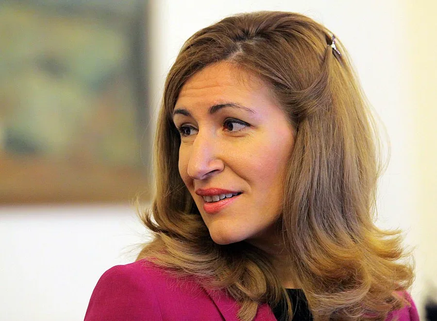 Ангелкова:  Плажовете ни са по-чисти от гръцките