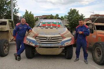Българи водят в Източноевропейския офроуд шампионат
