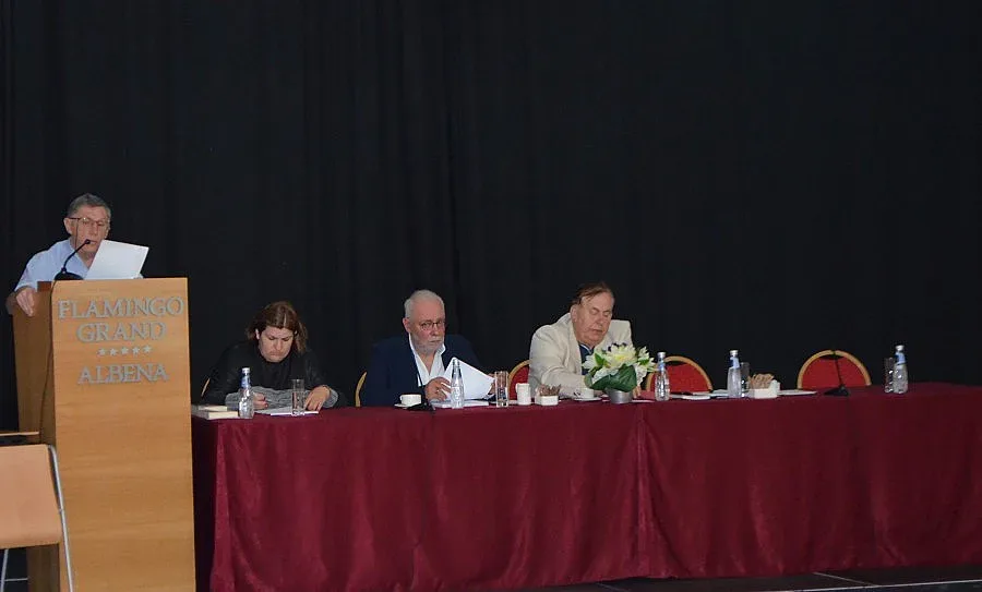 0.45 лв. дивидент на акция в "Албена" АД