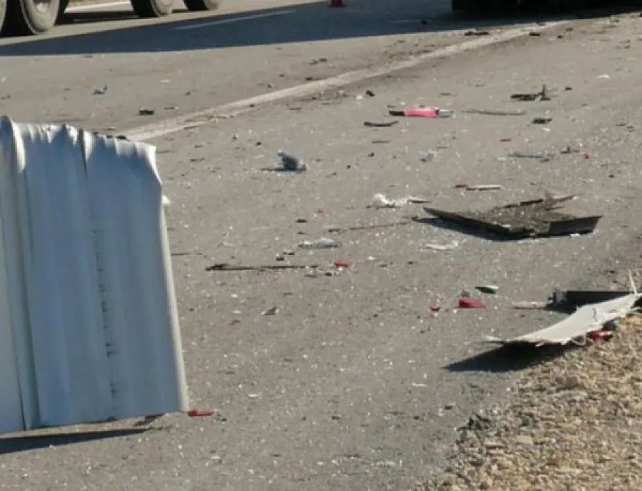 Автобус с пловдивски футболисти се блъсна в ТИР