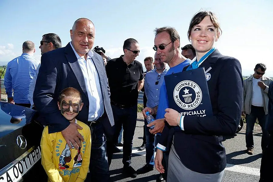 Борисов с рамо за рекорд на "Гинес"