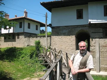 Св. Теодосий основава Килифаревската обител