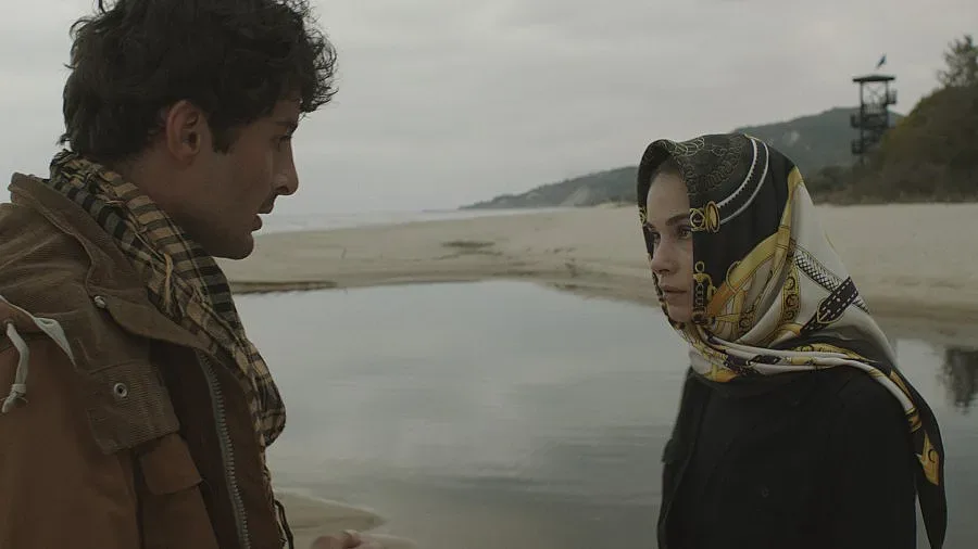 Кюрд се влюбва във Виолета Марковска