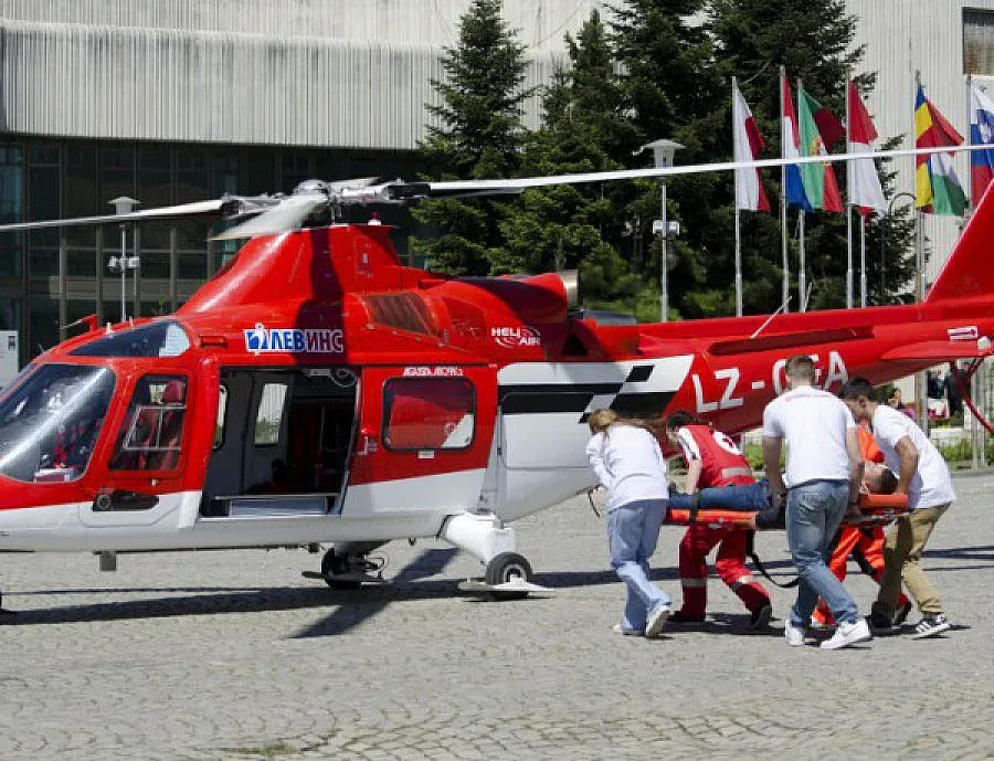 Хеликоптер на "Активна грижа" изненада Стара Загора