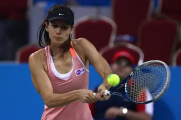 Цвети пропсува на френски