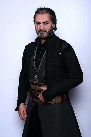 Калин става джудже след "Капките"