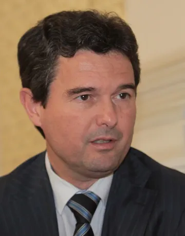 Общ кандидат на управляващите ще стане президент от раз