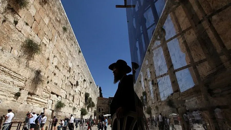 Реставрират Божи гроб