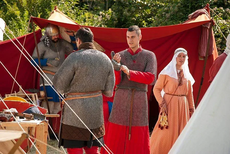 Рицари опънаха боен стан в Акве Калиде