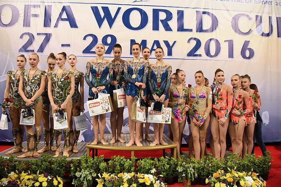 Президентът: Блестящо представяне на златните момичета