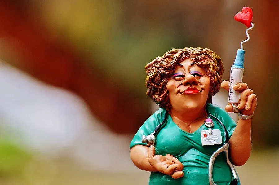 Нашенки се правят на медсестри в Гърция