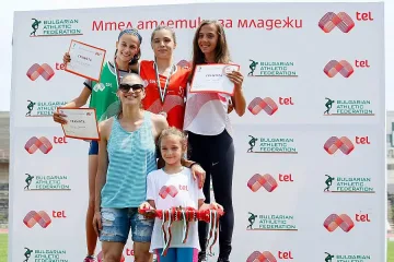 Габи Петрова награди призьорите на „Мтел атлетика за младежи"