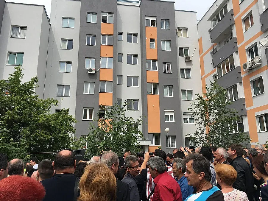 Санират над 750 до края на годината 