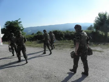 Съдят и връщат в Гърция хванатите на Кулата мигранти