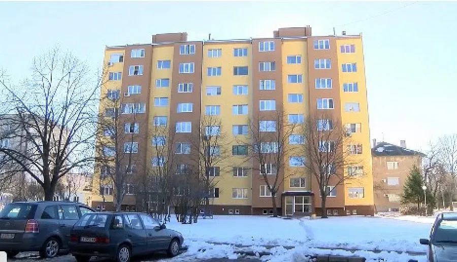 Борисов се хвали със санирането във Фейсбук