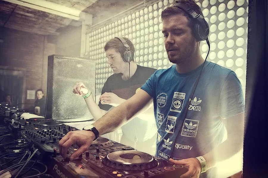 Лятото изригва във фестивали  