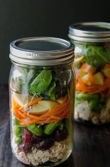 Салата за закуска, десерт за вечеря