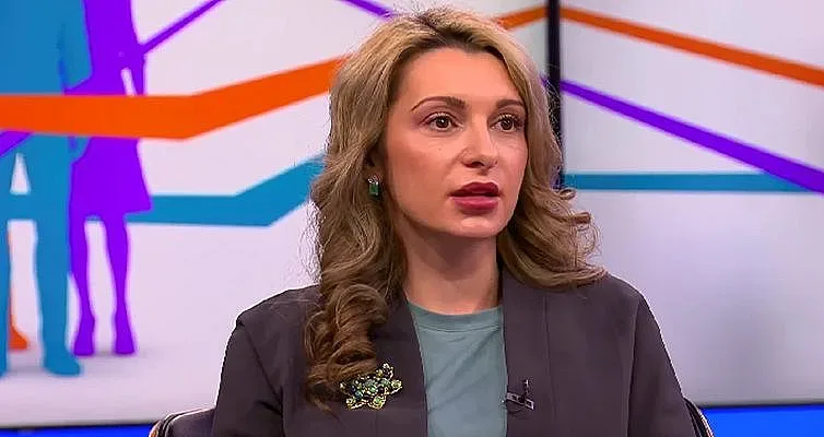 Павела Митова извади на светло схемата на ПП-ДБ за увеличените пенсии