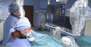 Сменят сърдечна клапа без операция