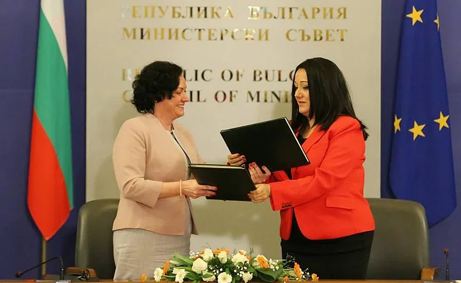 Бургас - новата люпилня за кадри