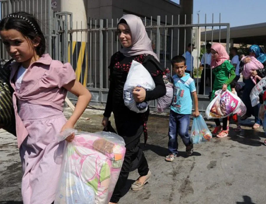 Заловиха 23 нелегални мигранти от Сирия и Ирак