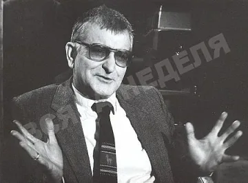 Чавдар Добрев – човекът кръстопът