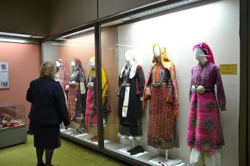 Музей „разказва" за стари занаяти