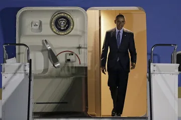 Чакат от Обама разкрития за извънземни