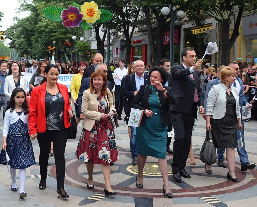 Трима министри шестваха за 24 май в Бургас