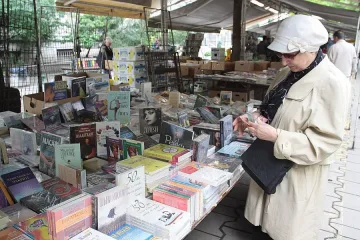 Кризата и интернет не убиха книгата