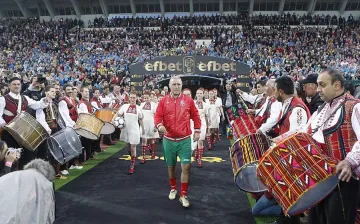 На 50 Стоичков започва умерен живот (ОБЗОР)