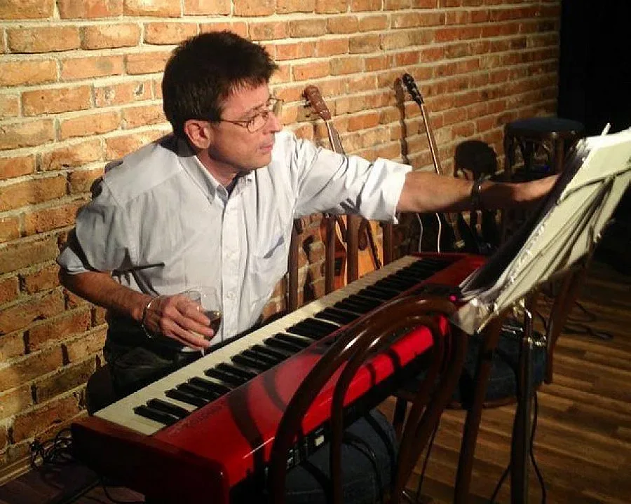 In Memoriam: Отиде си виртуозът на клавишите Васил Пармаков